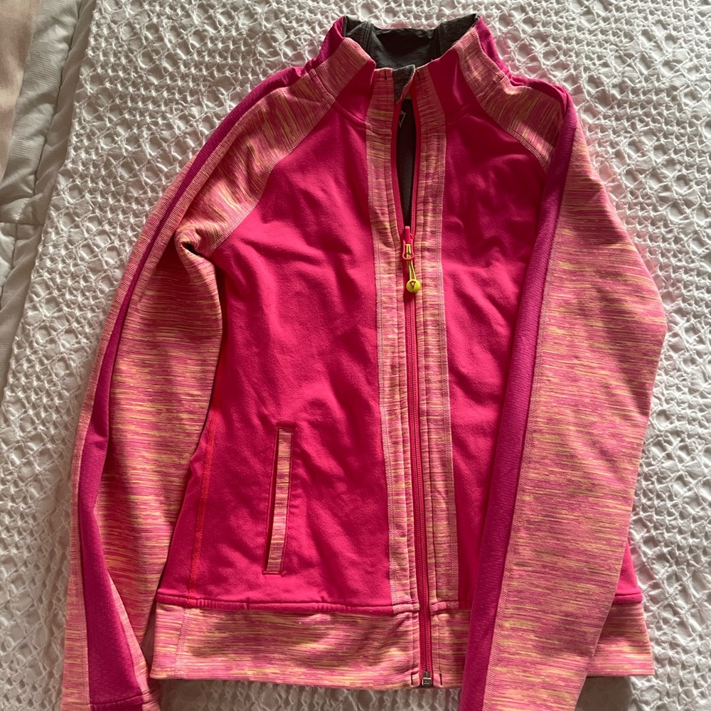 Ivivva reversible gray-pink Jacket.Exellent condition